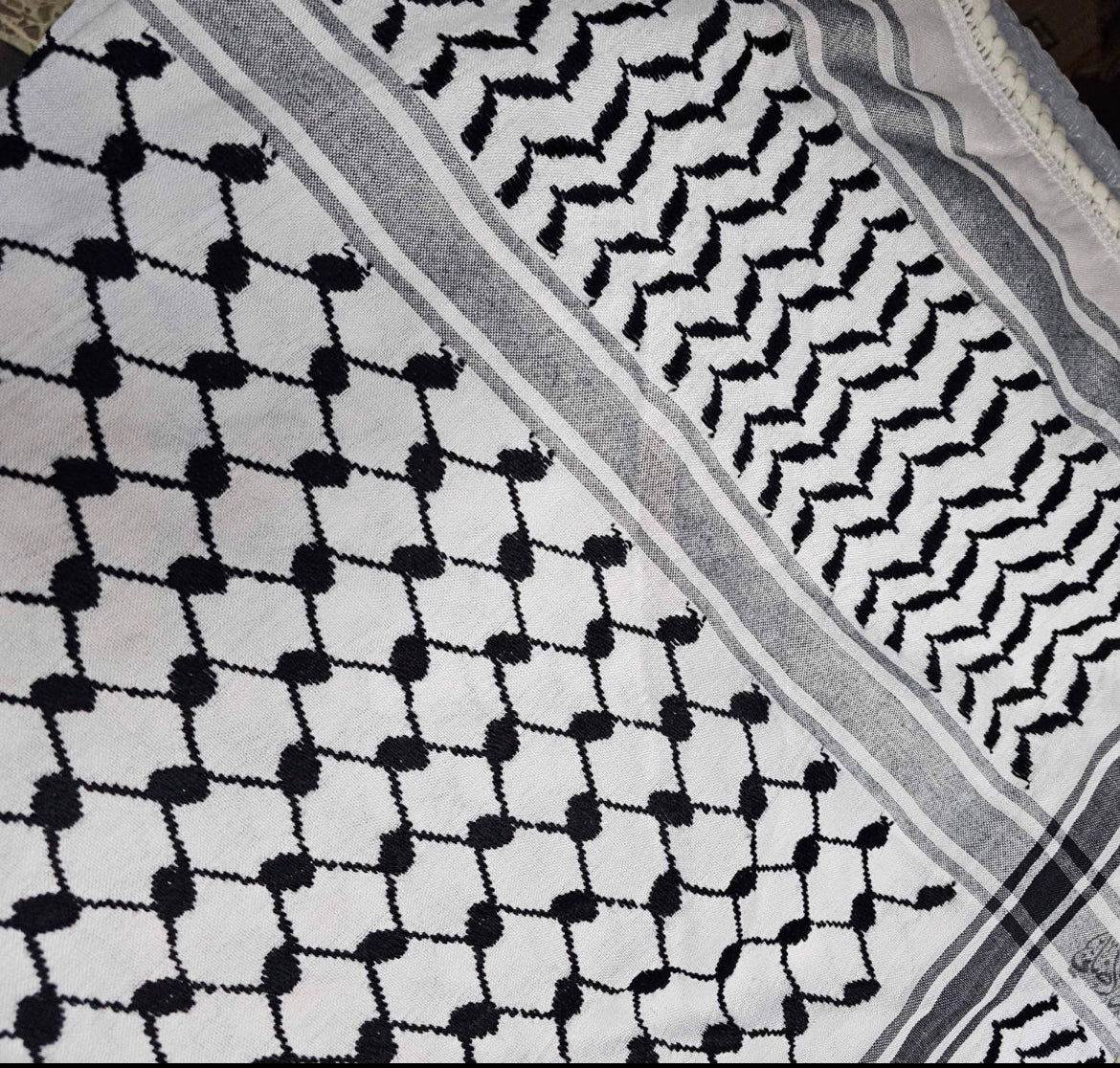 Kufiya/Keffiyeh Preto-Branco 127x127 cm