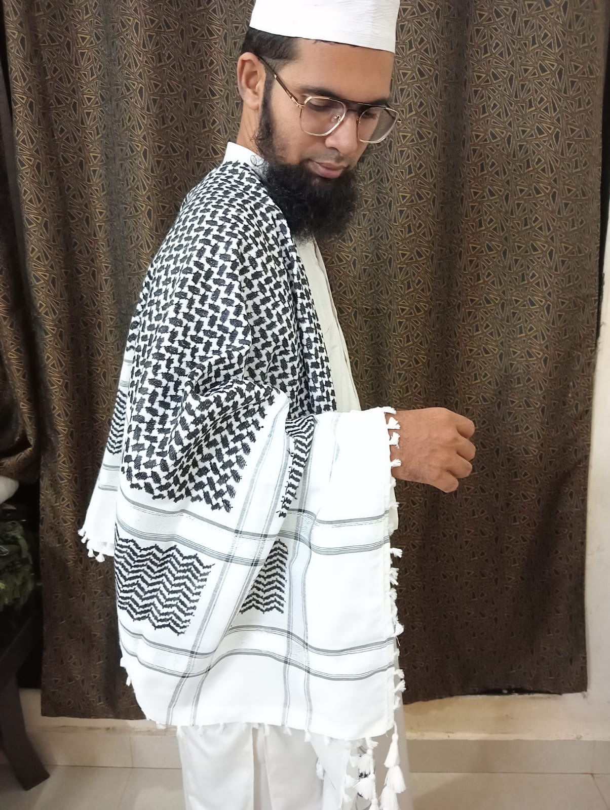 Kufiya/Keffiyeh Zwart/Wit 100% Premium Katoen Witte Details