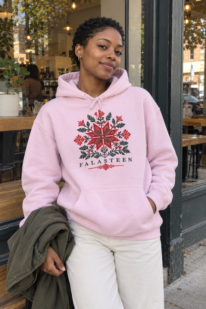 KI-Stimmungsbild des Tatreez Bloom Hoodies in Hellrosa